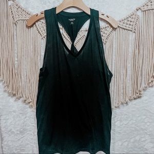 Old navy active tank